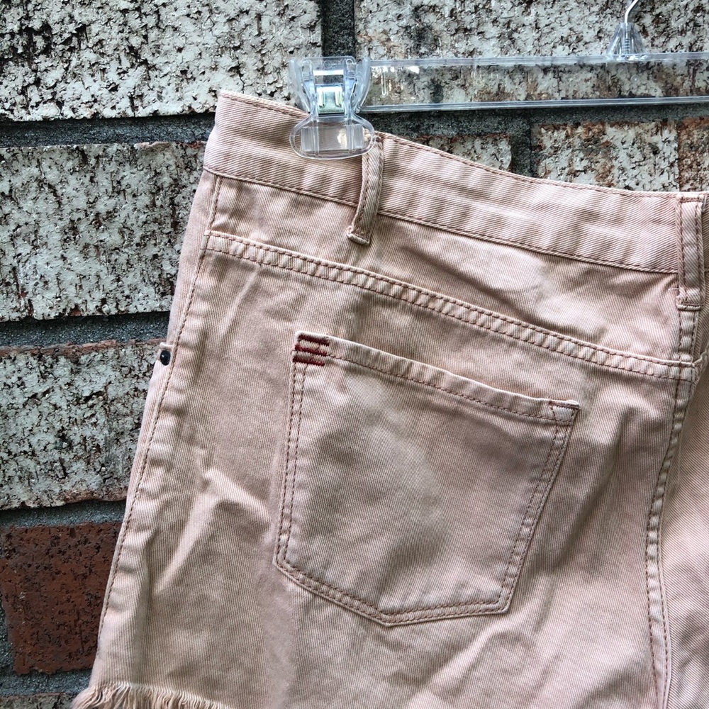 BDG Vintage Mid Rise Shorts Pink 31